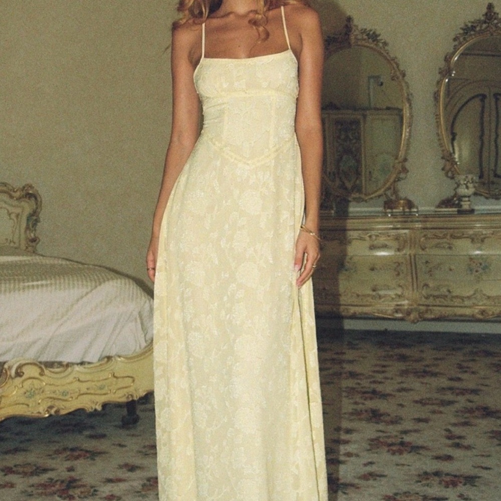 NWT Princess Polly SOUTH OF FRANCE MAXI DRESS BUTTER YELLOW Size 6